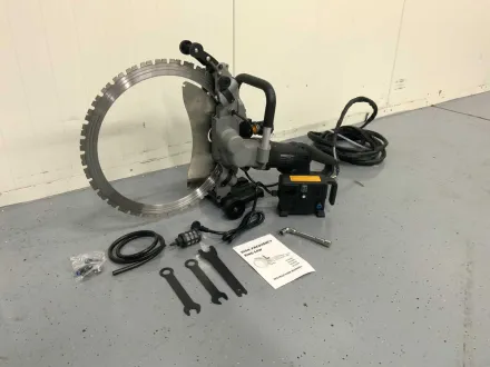 Ultra Force Equipment - AC8500 - Ringsäge Beton - 39cm - 5000W – RESALE