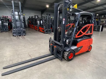 26/2022 Linde E20PL EVO 2.000kg Duplex 340cm 3.+4. Ventil Gabelversteller Elektrostapler Gabelstaple – RESALE