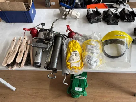 Werkzeuge – RESALE