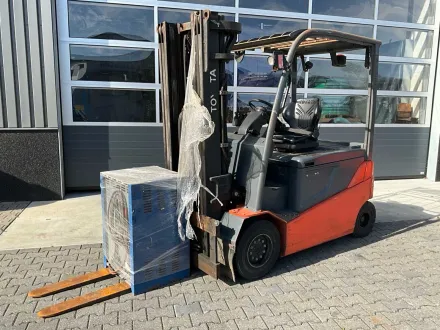 2020 Toyota 8FBMT30 Gabelstapler – RESALE