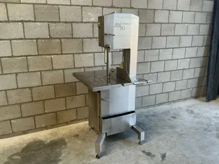 MADO Selekta 2 MKB 554 Edelstahl-Fleisch- und Knochensäge / Bandsäge – RESALE