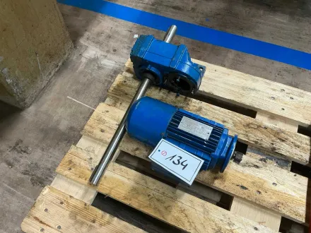 SEW - FA37 DT80NA/BMG/T - Elektromotor mit Getriebe – RESALE