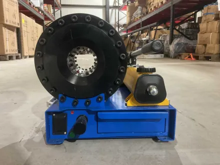 Stahlworks Hydraulik-Schlauchpresse – RESALE