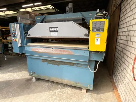 Sandt 530 Hydraulische Stanzpresse – RESALE