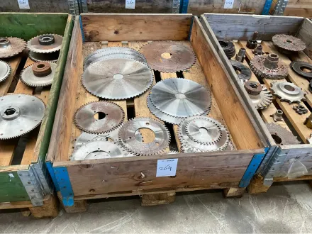 Charge von Kreissägeblättern – RESALE