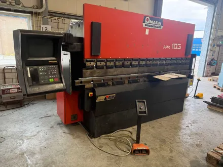 Amada – 1994 – APX 103 – CNC-Pressbremse – RESALE