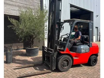 2006 Toyota 02-7FGU30 Gabelstapler – RESALE