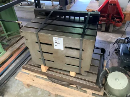 T-Schlitz-Spanntisch und Spannblock – RESALE