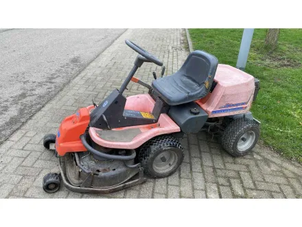 Husqvarna – Fahrer 11 – Aufsitzmäher – RESALE