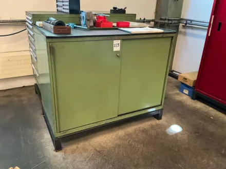 LISTA Werkstattschrank mit Schubladen und integriertem Schrank – inklusive Inhalt des Drehwerkzeugs – RESALE