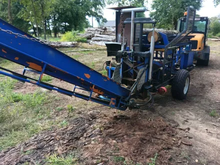 Brennholzverarbeiter Holzhäcksler – RESALE