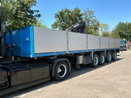 2002 Floor FLO-13-36H2yrycesrt Sattelauflieger mit HIAB 130R-Kran – RESALE