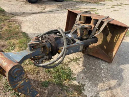 SMAG PEINER HZG 440.14 2-Schalengreifer 0,44 m³ mit Rotator & Liebherr SW33 Schnellwechsler | 80 cm – RESALE