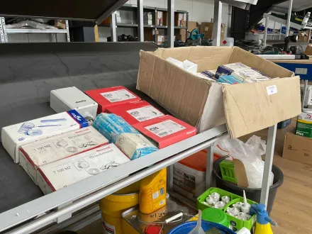 Charge von Thermostaten und Steuerkomponenten – RESALE