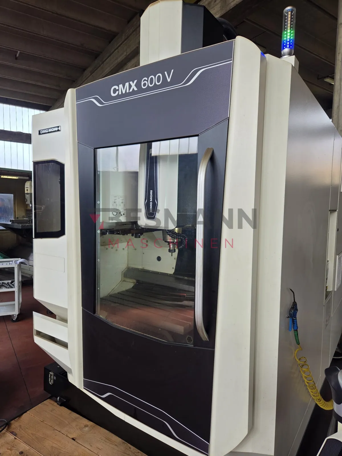 DMG Mori CMX 600V Vertikales CNC-Bearbeitungszentrum