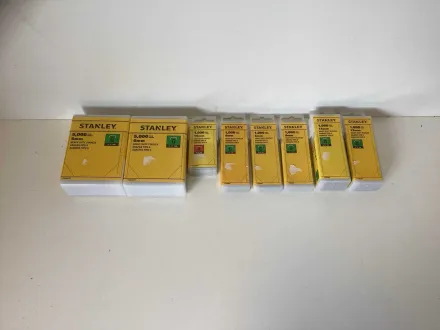 Box mit Stanley-Klammern (Typ G & A) – Verschiedene Größen & Nummern – RESALE