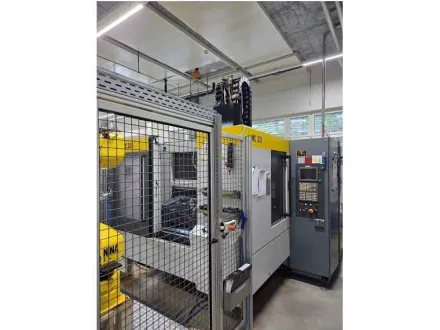 Stama - MC331 - CNC Vertikales Bearbeitungszentrum - 2007 – RESALE
