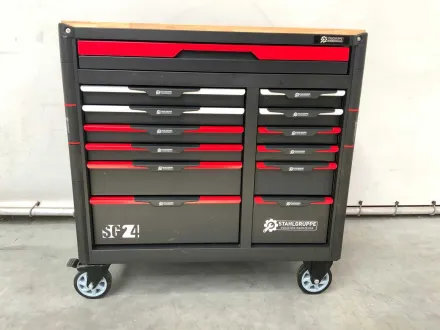 Stahlgruppe - 2025 - SG24 - Werkzeugwagen 294 Stück – RESALE