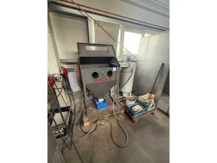 ECONOLINE - Sandstrahlkabine inklusive Absaugung – RESALE