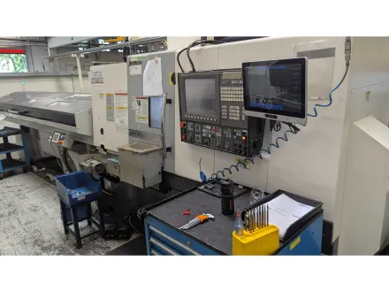 TATUNG OKUMA L300-MW CNC-Drehbank mit Stabzuführung – RESALE