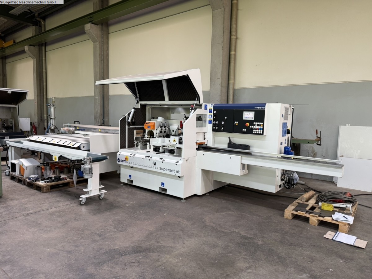 SCM Superset NT mit Rueckfuehrung Vierseitenhobelmaschine