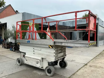 2004 JLG 3246ES Luftarbeitsplattform – RESALE