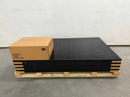 Longi – Set mit 8 Solarpanels (410 WP) – SMA 3-kW-Wechselrichter – RESALE