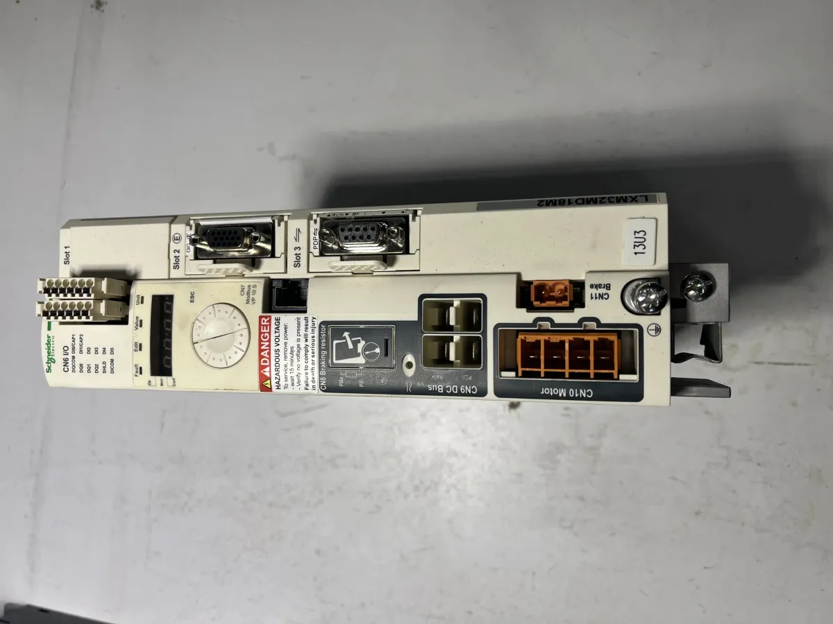 Schneider Electric LXM32MD18M2 Frequenzumrichter