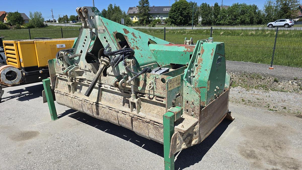 Hen AG RBM S2300 Steinfräse