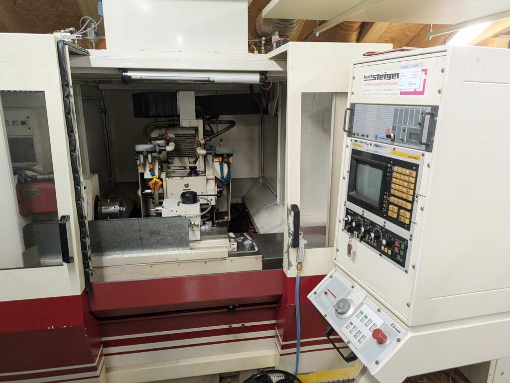 Studer S40-4 CNC Universal Rundschleifmaschine