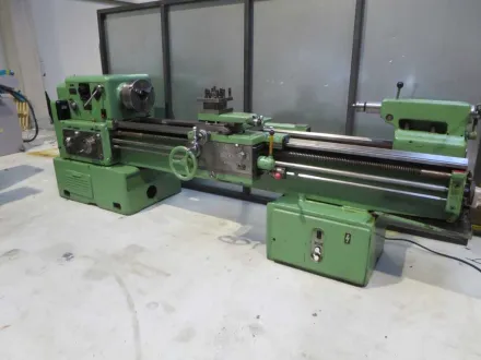 STANKO 1A 625 Leit- und Zugspindeldrehmaschine – RESALE