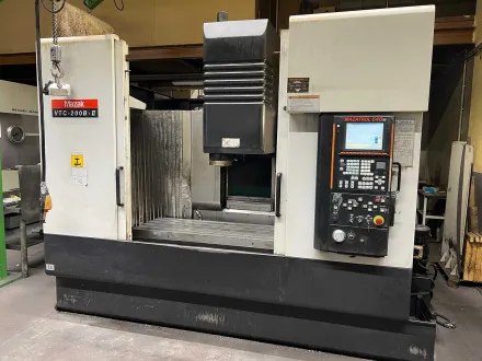 MAZAK VTC200B-II CNC Vertikales Bearbeitungszentrum – RESALE