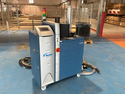 2021 Nordson VPUR Klebesystem – RESALE