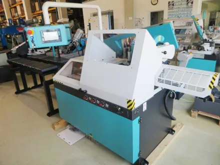 BERG & SCHMID VELOX 350 VA CNC Alu-Kreissägeautomat – RESALE