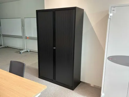 Bisley Tambour Schrank (5x) – RESALE