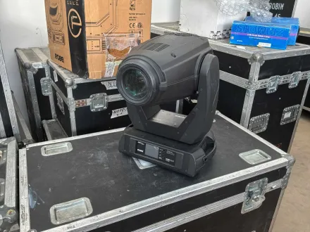 ROBE Robin DL4 s Profile Motorisierter Projektor (2x) – RESALE