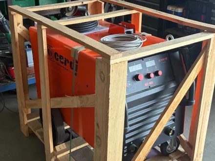 Cerdi GLT 403 Industrial MMA/TIG Lift Schweißmaschine (DC-Wechselrichter) – RESALE