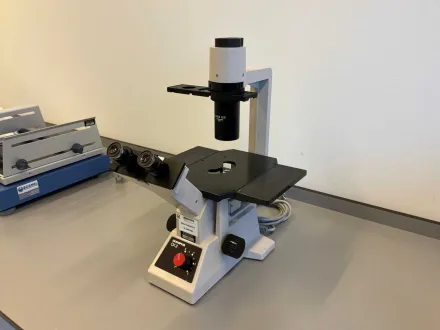 Olympus CK2 Biologisches Mikroskop – RESALE