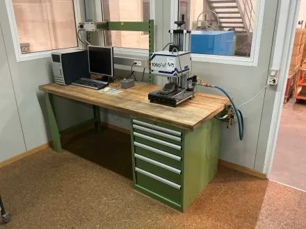 Simet 1060 Nibble- und Punch-Maschine – RESALE