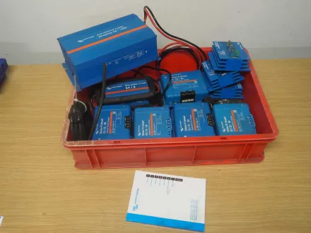 Charge von Victron-Energiewechselrichtern, DC-Ladegeräten und Battery Protect – RESALE