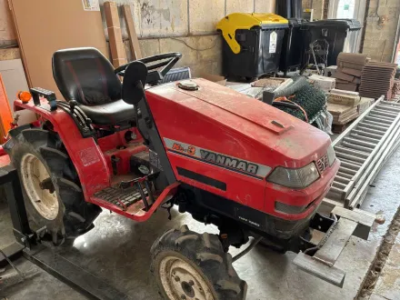 Yanmar Ke-3 4WD Landwirtschaftstraktor – RESALE