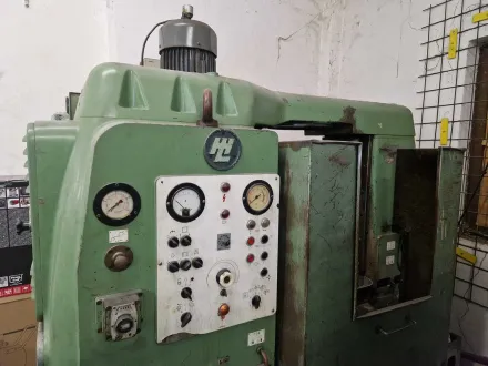 1971 - LIEBHERR - L 301 - Zahnradmaschine – RESALE