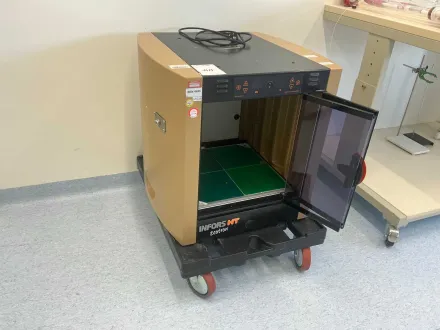 2012 Infors HT Ecotron Inkubator Shaker – RESALE