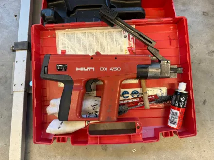 HILTI DX 450 Bolzensetzgerät – RESALE