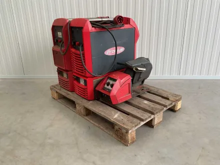 Fronius TransSteel 5000 Schweißmaschine (nur für Teile) – RESALE