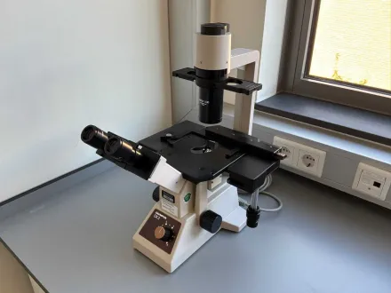 Olympus CK2 Biologisches Mikroskop – RESALE