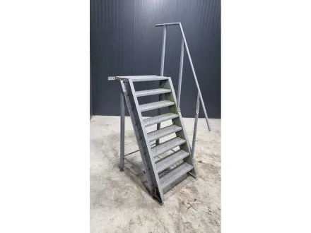 Stahltreppe – RESALE