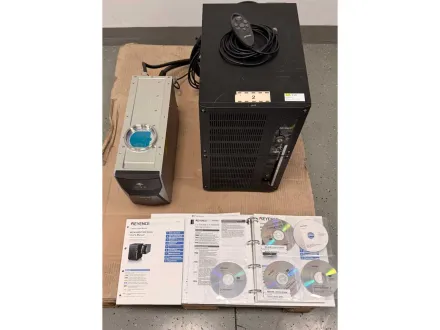 KEYENCE MD-X1000/1500 KEYENCE MD-X1000/1500 3-Achsen Faserlaser-Beschriftungssystem – RESALE