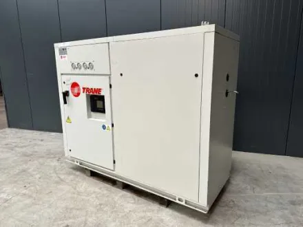 2010 Trane ECGWH230I270H Kühler/Wärmepumpe – RESALE