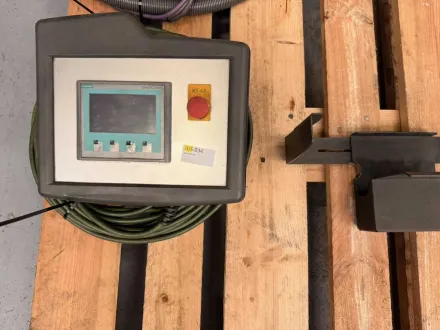 SIEMENS SIMATIC SIEMENS SIMATIC Panel (Kompakt-HMI) Bediengerät mit Not-Halt – RESALE